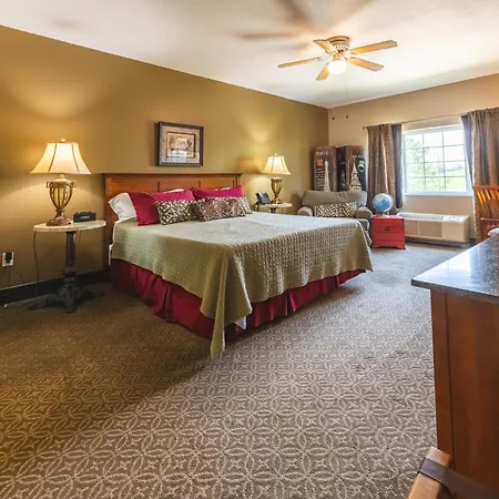 Wild Rose Casino & Hotel Clinton Iowa-3